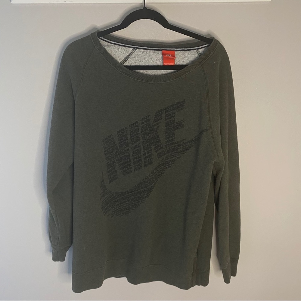 Dark Green Nike Sweatshirt